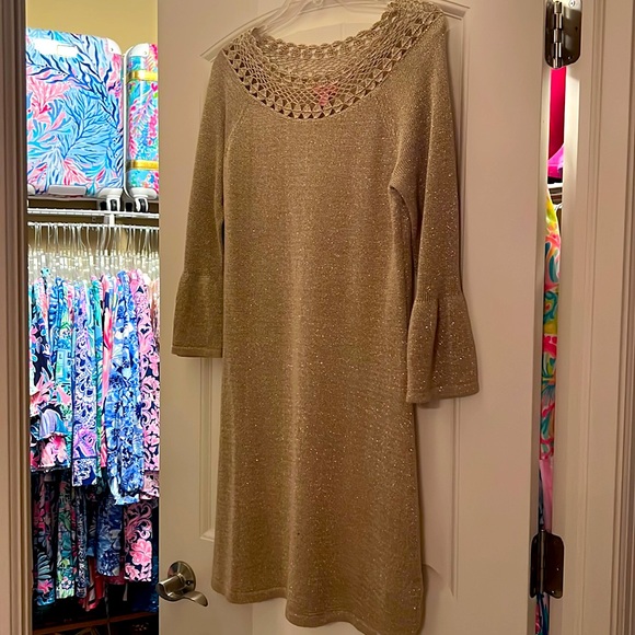 Lilly Pulitzer Carino Sweater Gold Sparkle Bell Sleeve Dress Small EUC Like New - Picture 2 of 3